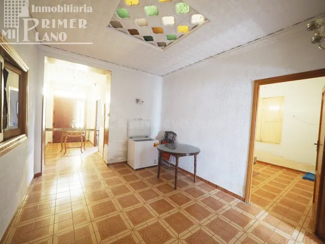 *Casa para reformar, junto al Paseo Ramón Ugena, con 225m2 d - foto 3