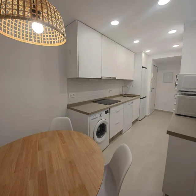 habitación EN PISO COMPARTIDO — 13