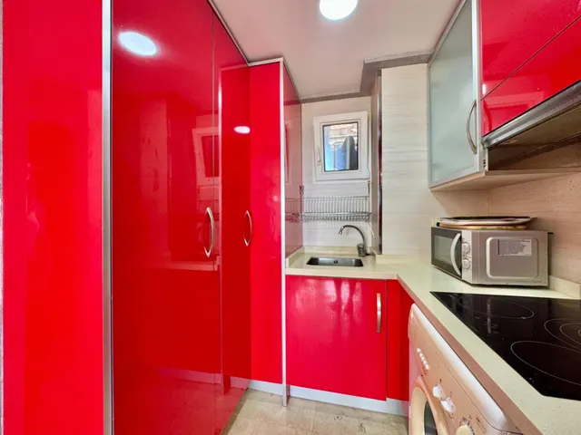 APARTAMENTO DE 2 DORMITORIOS CON VISTAS MARAVILLOSOS DEL MAR Y PISCINA! — 13