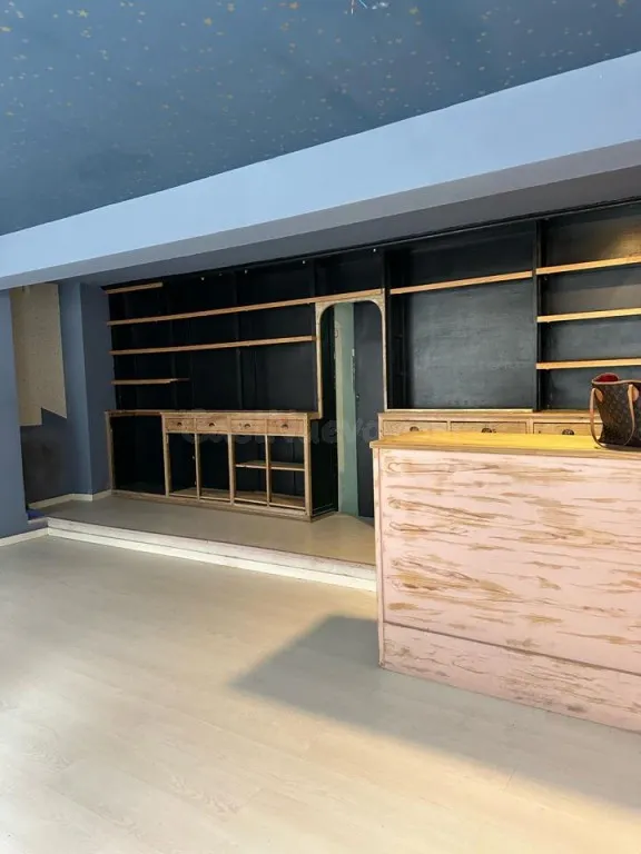 Local comercial en el centro de Torrelavega — 23