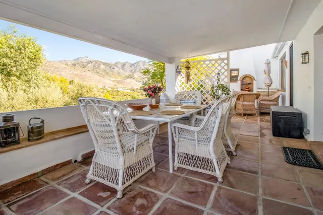 Encantadora villa con fantásticas zonas exteriores — 8