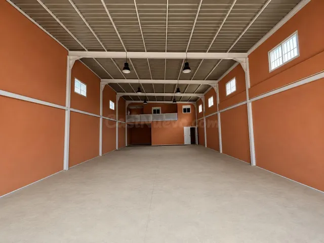 NAVE INDUSTRIAL MUY AMPLIA DE DOS PLANTAS Y CON MÚLTIPLES PO - foto 4