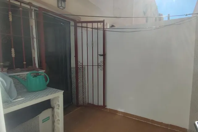 Magnífico tríplex de tres dormitorios con garaje privado en Playa Flamenca, Orihuela Costa — 21