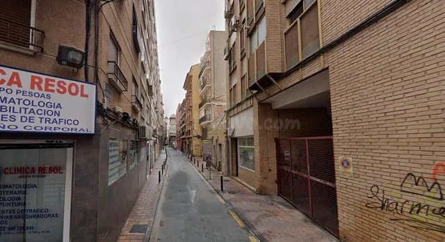 PISO OCUPADO POR PERSONA SIN JUSTO TÍTULO - foto 2