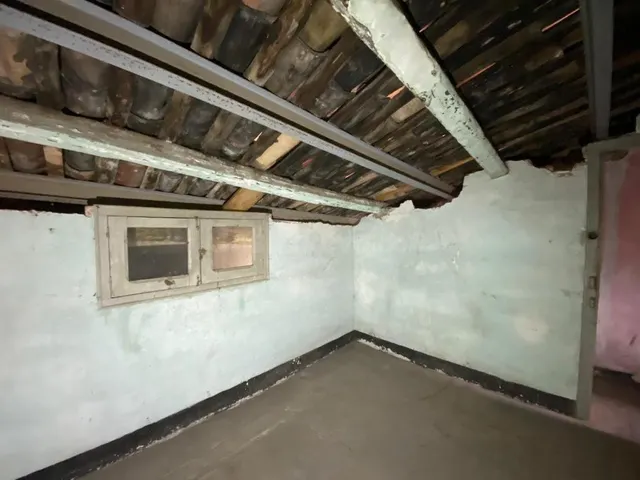 SE VENDE PISO EN BERGA - foto 2