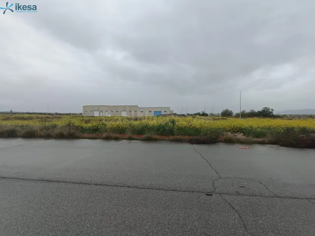 Terreno industrial de 4.096 metros — 5