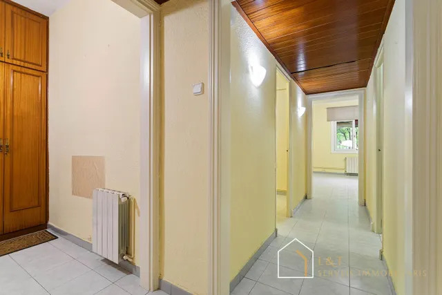 Piso en venta en plaza virrei amat – 4 habitaciones y 77 m2 útiles — 17