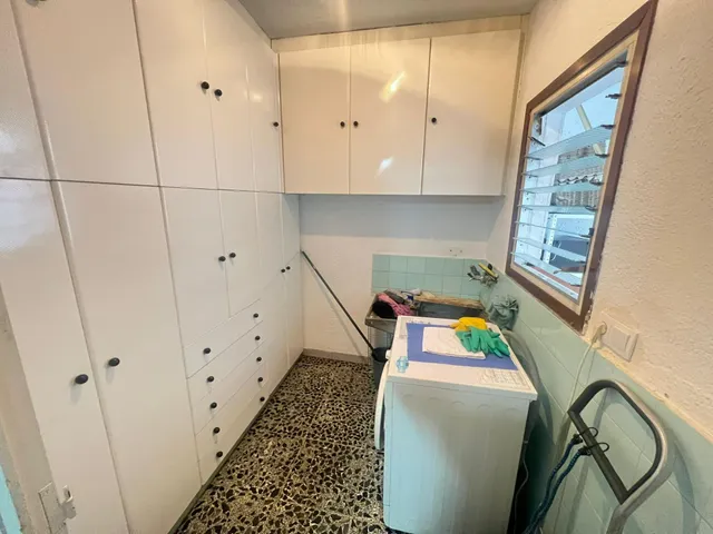 Amplio Apartamento con Terraza Privada en La Llàntia, Mataró — 14