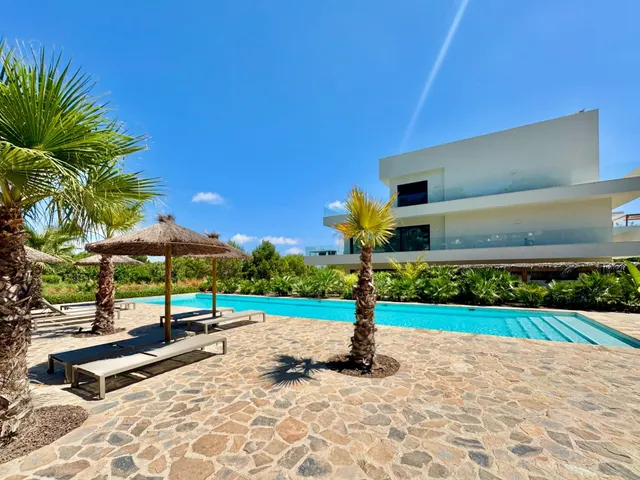 Apartamento de lujo con vistas panorámicas — 41