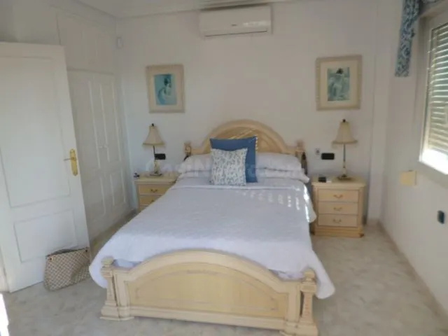 Villa 3 habitaciones 95m² en venta - La Zenia — 4