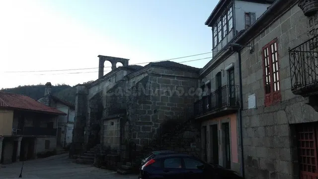 Edificio en Leiro - foto 2