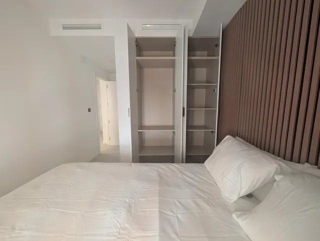 Espectacular piso a estrenar con 2 habitaciones, 2 baños y balcón. — 14