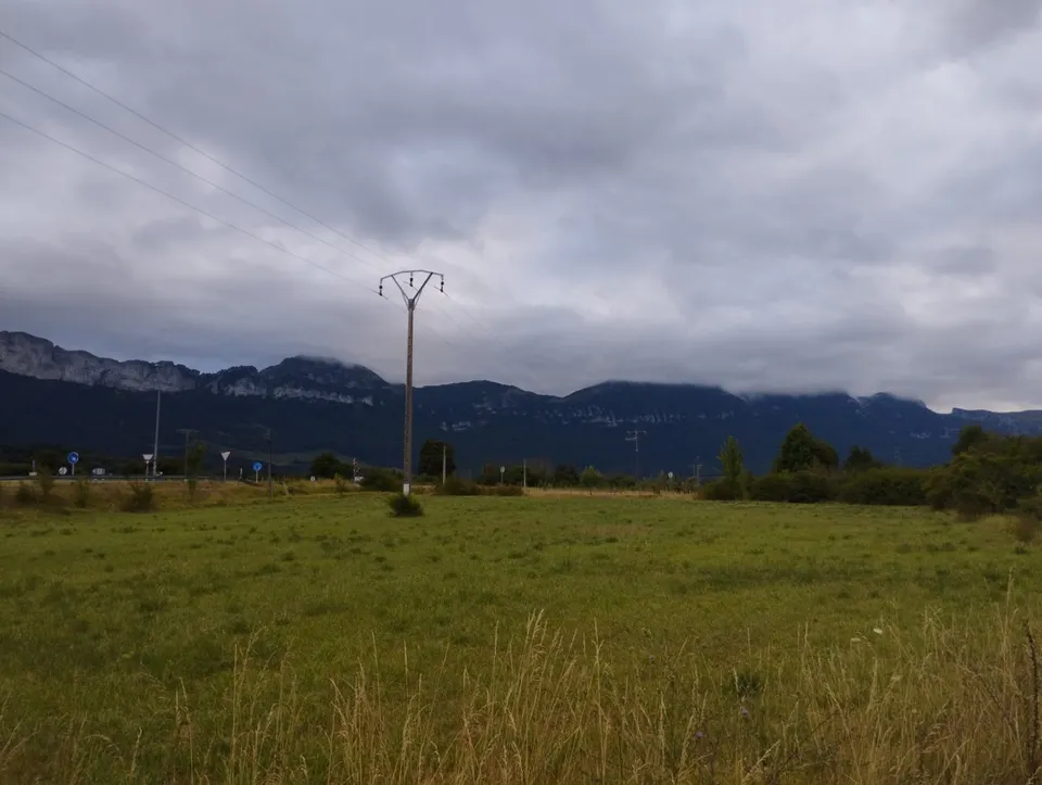 TERRENO URBANO DE CASI 5000 METROS EN VILLASANA