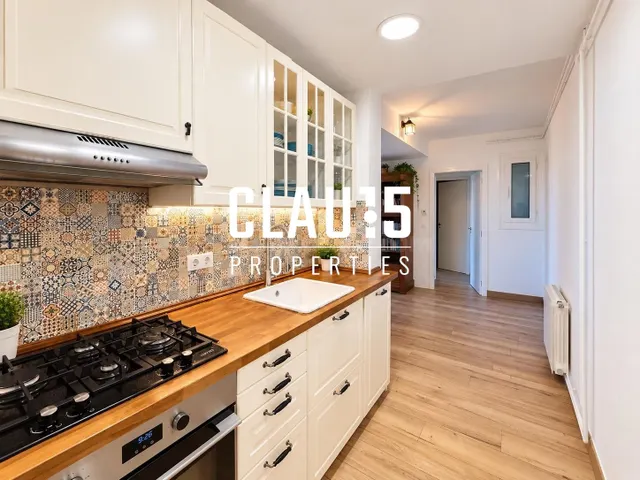 Piso en venta totalmente reformado, con piscina y licencia t - foto 5
