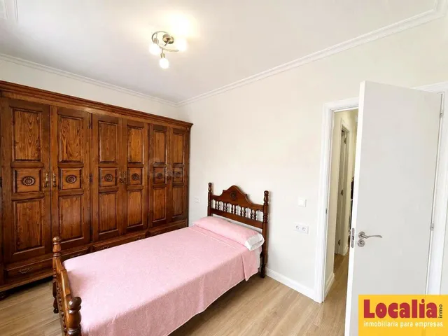 Casa familiar reformada con jardín en Miengo — 23