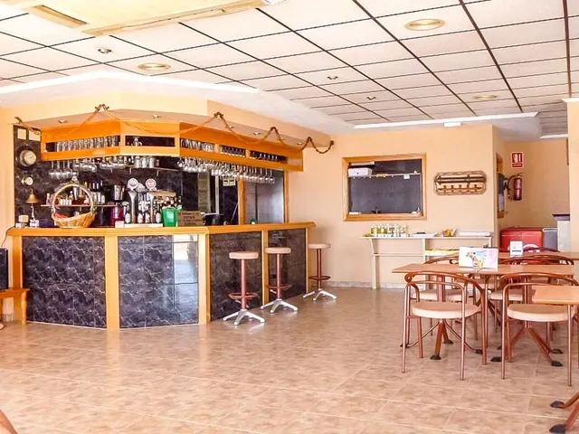 Oportunidad de Inversión: Restaurante a la venta en Playa del Acequión — 5