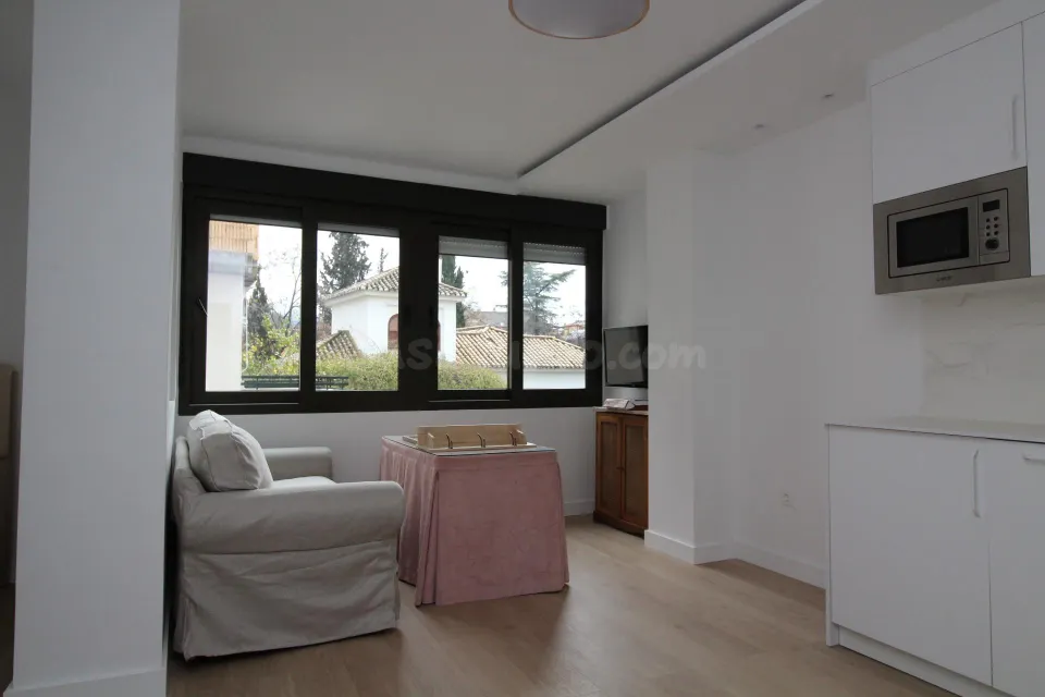 Estudio en alquiler a Estrenar en el centro de Granada.