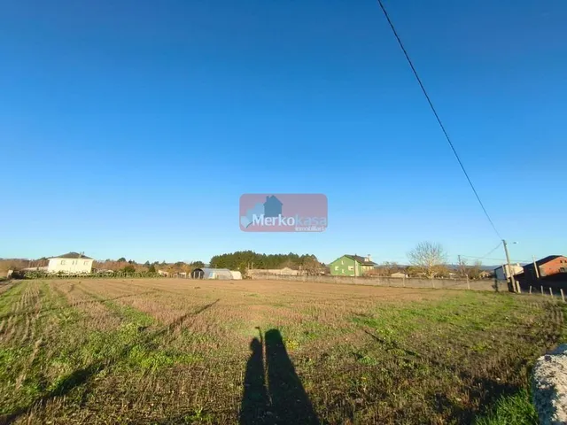 SE VENDE FINCA EDIFICABLE PARA CHALETS CERCA DE NADELA — 6