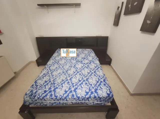 Piso Trabajadores temporales en zona Montesol, Cáceres — 31