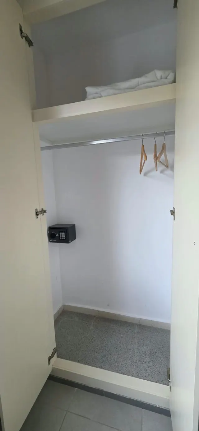 Hotel de 2 estrellas reformado en La Marina de Elche, zona Guardamar — 6