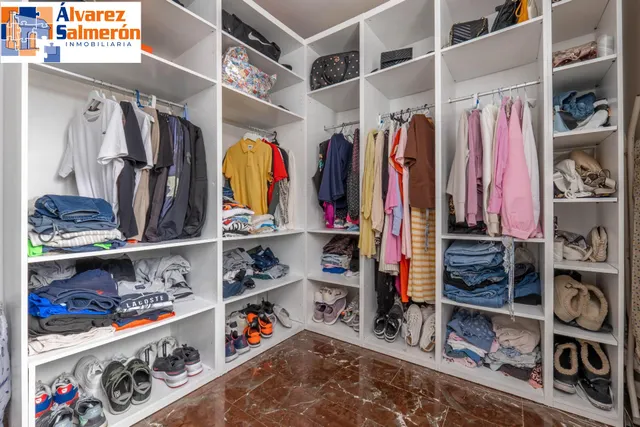 Encantadora Casa Reformada en Ogijares con Vistas y Espacios para Disfrutar — 19