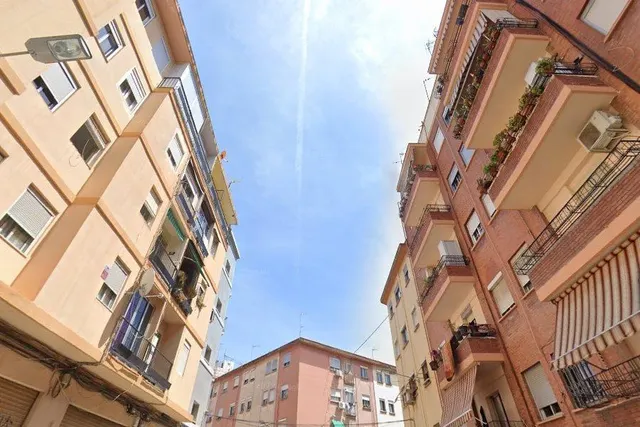 PISO DE 3 habitaciones,  EXCELENTE INVERSION CON SENTIDO. — 4