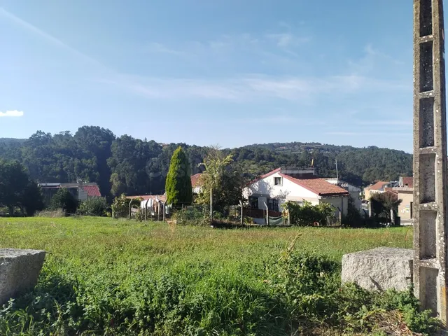 ¡Oportunidad Única en Cerdedo! Terreno Urbano a Tu Alcance