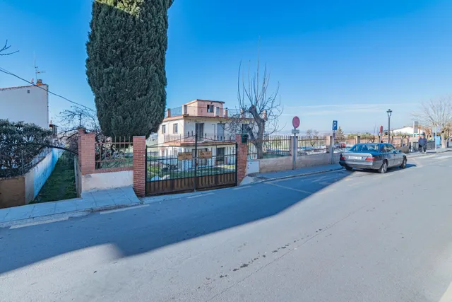CASA CON TERRENO EN GOJAR!! - foto 2