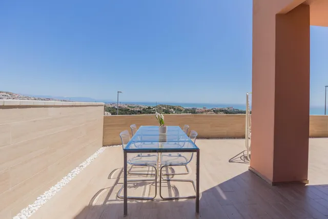 Chalet con Vistas al Mar  y la Montaña – Ubicación Privilegiada — 42