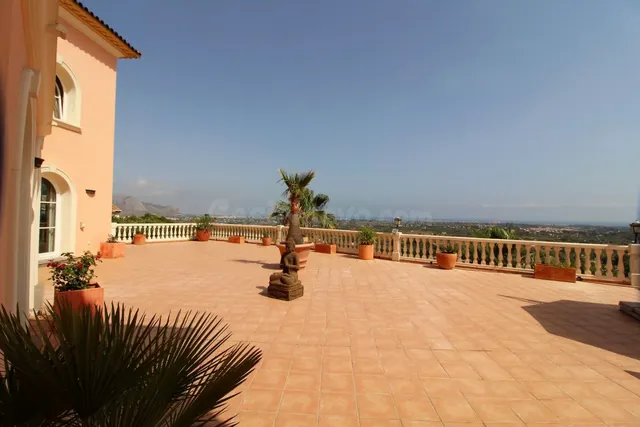 Hermosa villa de lujo en La Sella, Denia — 4