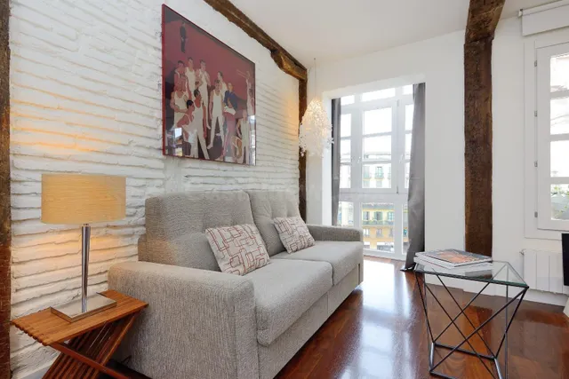 Se Alquila precioso Apartamento en el Corazón del Casco Viej - foto 4
