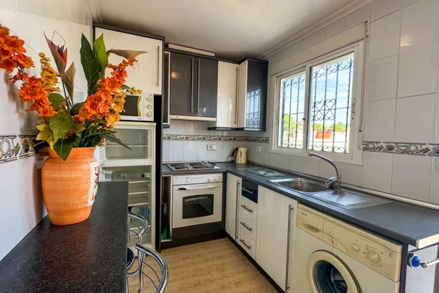 MAGNIFICA VIVIENDA ADOSADA CON PISCINA COMUNITARIA, IDONEA COMO VACACIONAL — 14