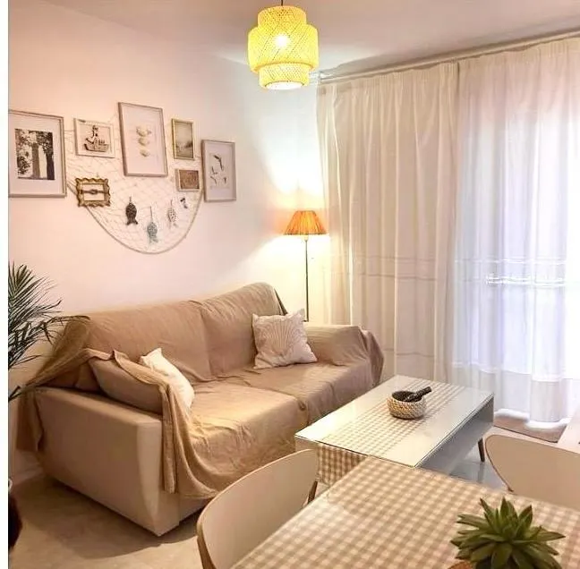 Planta baja junto a la playa