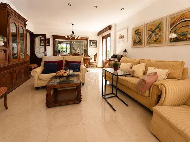 PLANTA BAJA CON JARDÍN PRIVADO, TERRAZAS Y PARKING - foto 5