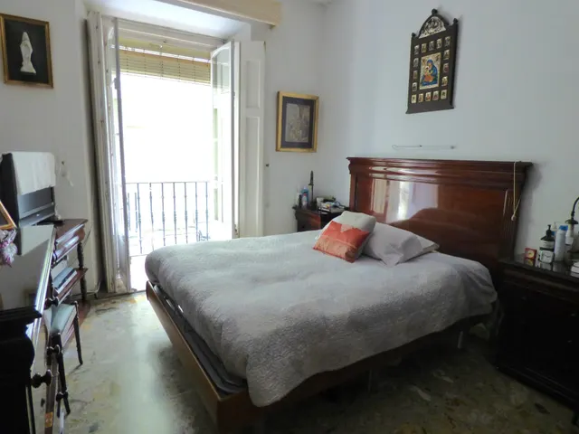 ¡Magnífico piso con ascensor en el centro histórico de Cádiz, junto a la Plaza de San Francisco! — 15