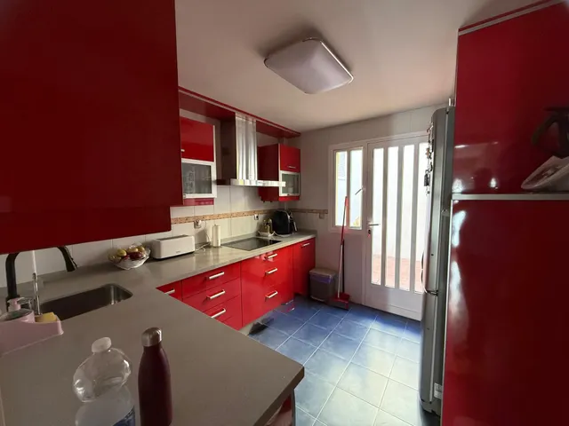 Venta de chalet adosado en el centro de Gójar — 12