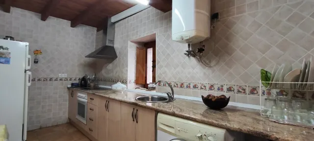 VIVIENDA PASIEGA INDEPENDIENTE EN FINCA DE 9.000 M2 CON VIST - foto 4