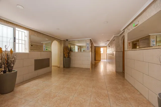 Apartamento de 2 dormitorios y piscina comunitaria en Playa del Cura — 24