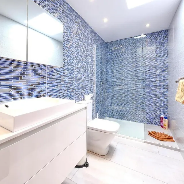Villa con piscina privada y gran potencial en Playa Blanca — 26