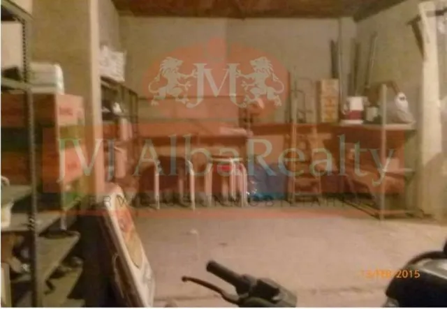 LOCAL COMERCIAL EN ALQUILER MUY CENTRICO. — 3