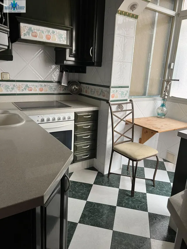 INMOHOUSE VENDE PISO EN ZONA CIRCUNVALACIÓN-CARREFOUR — 25
