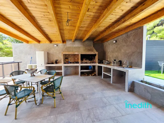 Preciosa casa con piscina toda reformada en la exclusva urba - foto 5