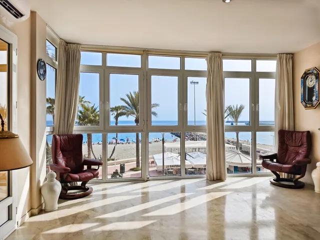 En Venta Piso en el Paseo Maritimo de ALmeria Capital — 8
