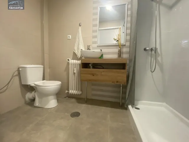 Grupo la Noria ALQUILA piso CON ascensor. 3 Dormitorios, 1 baño. Agua y parte calefacción incluida — 10