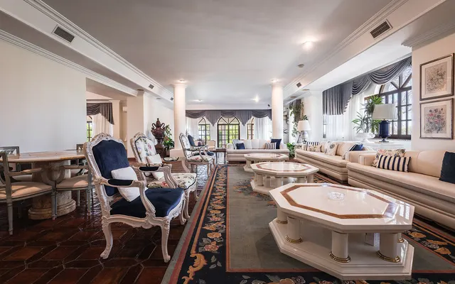 Chalet 20 habitaciones 1785m² en venta - Marbella — 8