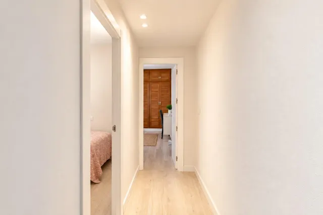 Piso reformado de 113 m2 en pleno centro de Murcia con 4 dormitorios y 2 baños — 29
