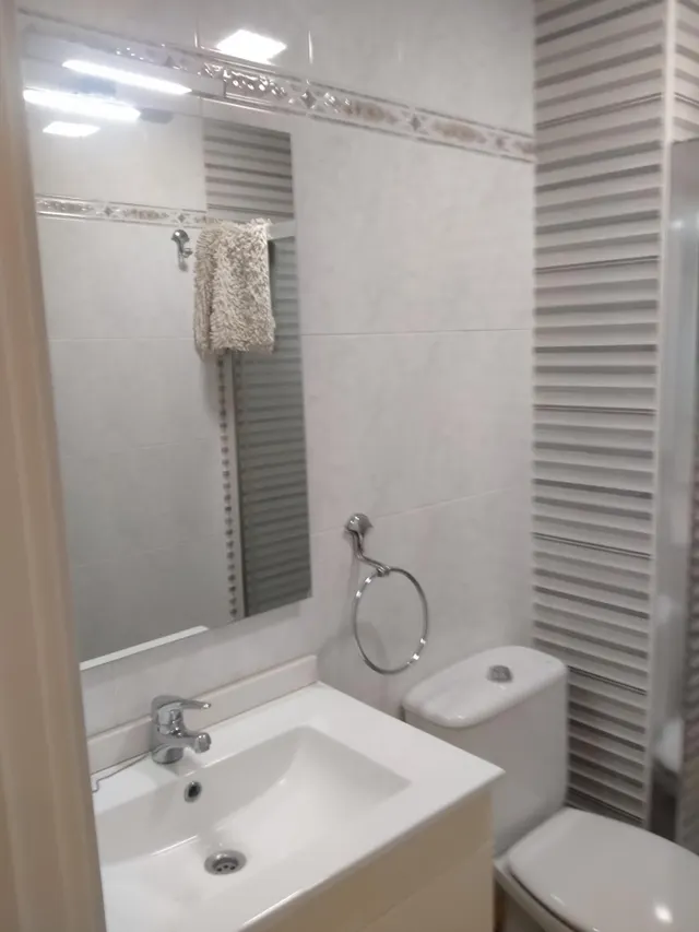Amplio y Moderno Piso en Venta en la Zona de Juzgados — 8