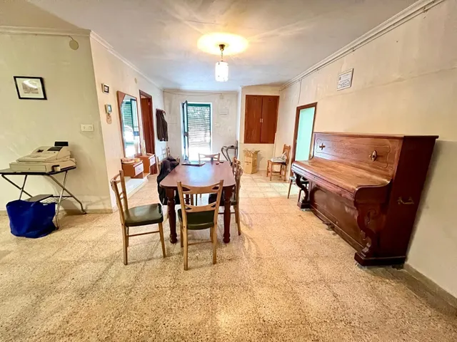 Casa de campo 4 habitaciones 870m² en venta - Comunidad vale - foto 3