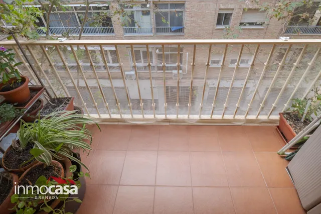 PISO PARA ENTRAR A VIVIR EN EL ZAIDÍN JUNTO AL METROPOLITANO — 3
