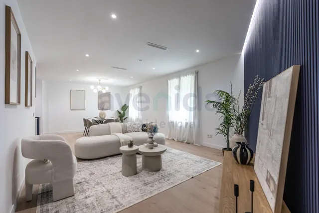 Elegante vivienda reformada de 3 dormitorios en Calle Bailén — 5